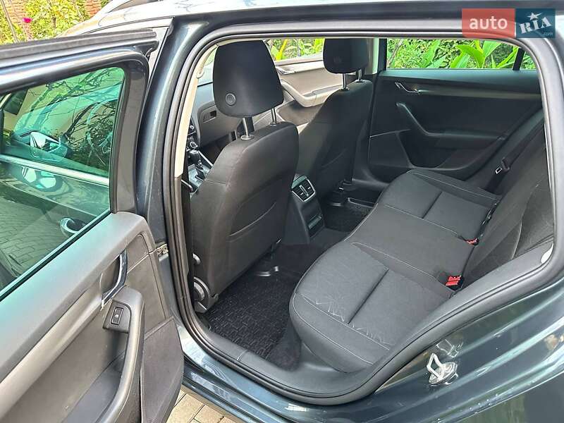 Универсал Skoda Octavia 2018 в Ужгороде фото 37 Универсал Skoda Octavia 2018 в Ужгороде
