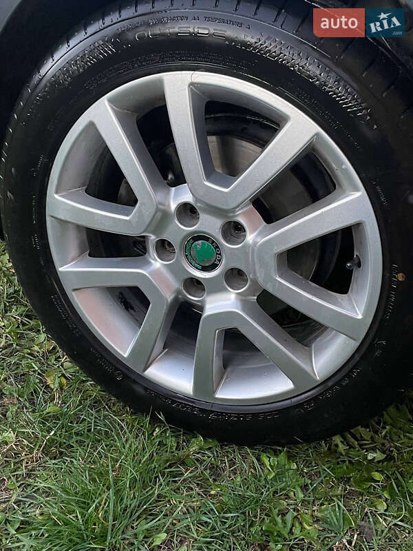 Лифтбек Skoda Octavia 2011 в Киеве фото 4 Лифтбек Skoda Octavia 2011 в Киеве