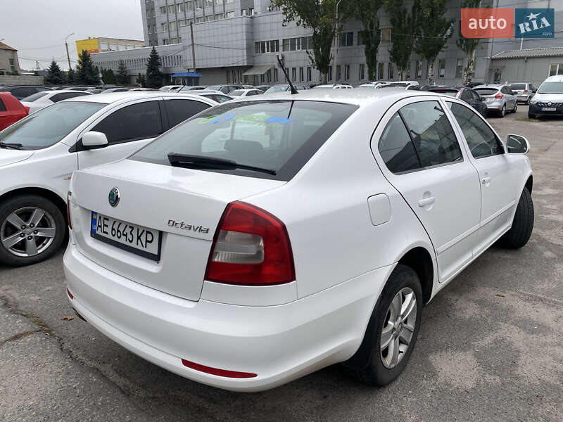 Лифтбек Skoda Octavia 2012 в Днепре фото 3 Лифтбек Skoda Octavia 2012 в Днепре