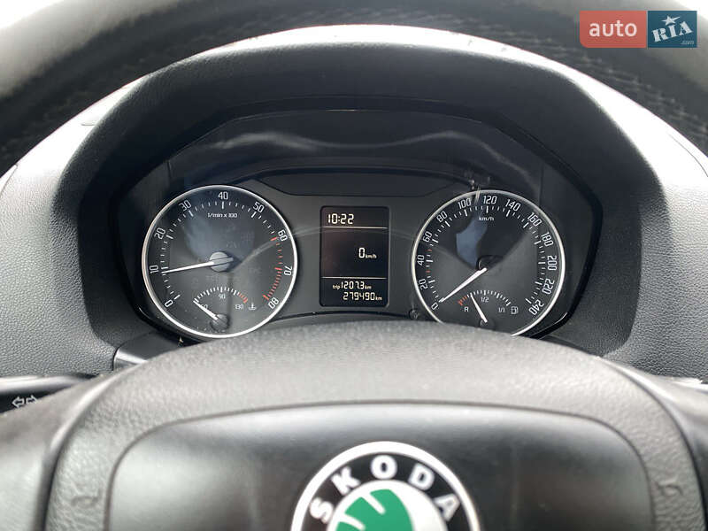 Лифтбек Skoda Octavia 2012 в Днепре фото 8 Лифтбек Skoda Octavia 2012 в Днепре