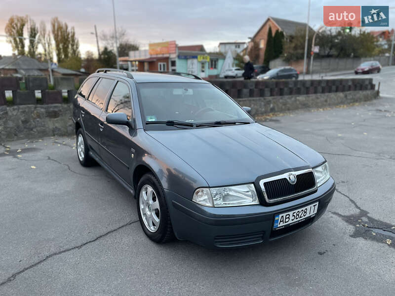 Универсал Skoda Octavia 2004 в Виннице