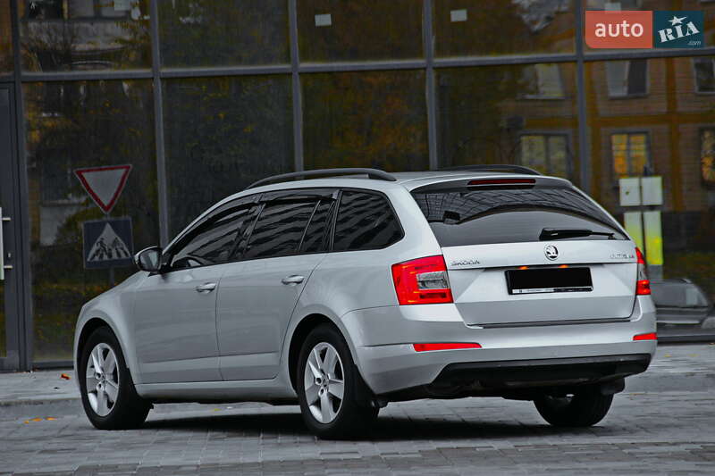 Універсал Skoda Octavia 2017 в Дніпрі