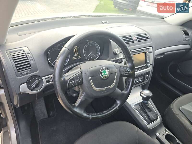 Универсал Skoda Octavia 2012 в Стрые