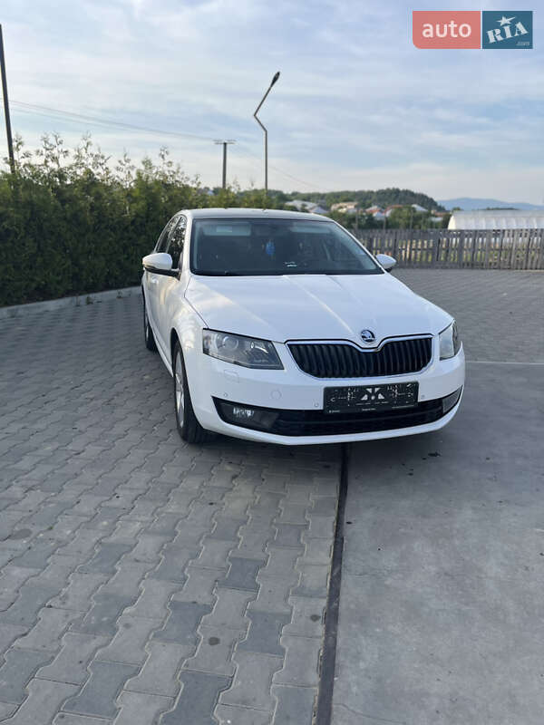 Лифтбек Skoda Octavia 2014 в Сельцо