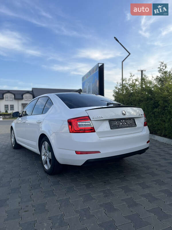 Лифтбек Skoda Octavia 2014 в Сельцо