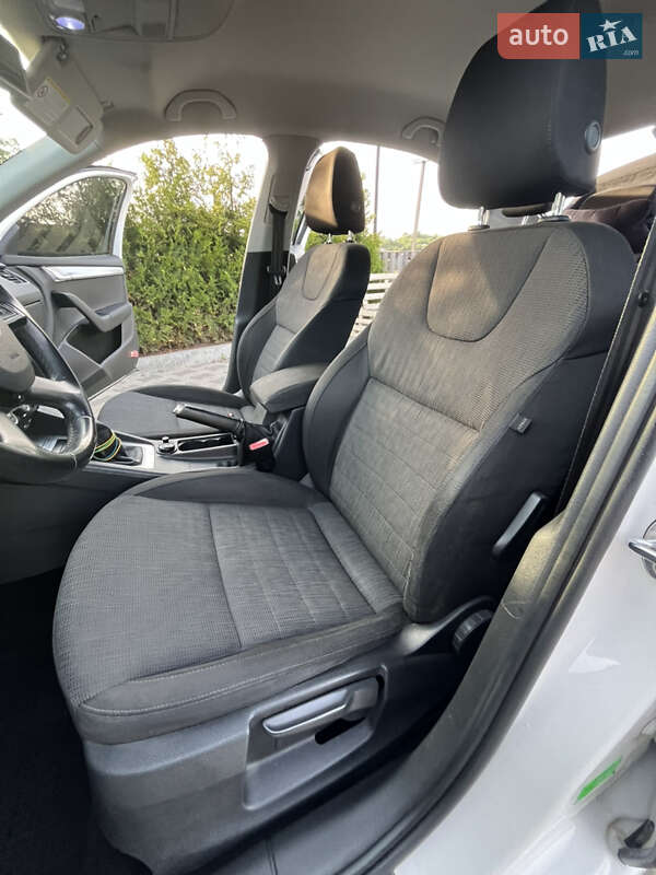 Лифтбек Skoda Octavia 2014 в Сельцо