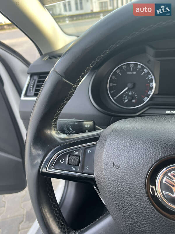 Лифтбек Skoda Octavia 2014 в Сельцо