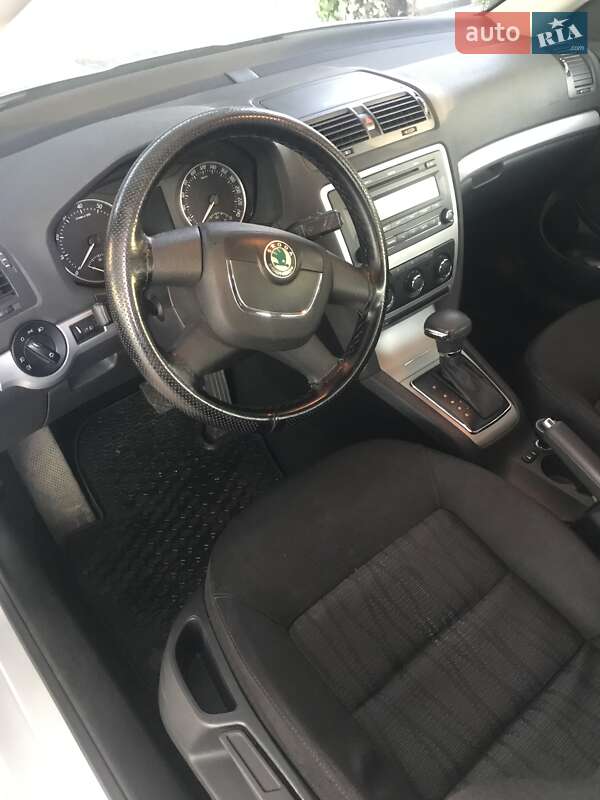 Лифтбек Skoda Octavia 2012 в Арцизе фото 19 Лифтбек Skoda Octavia 2012 в Арцизе