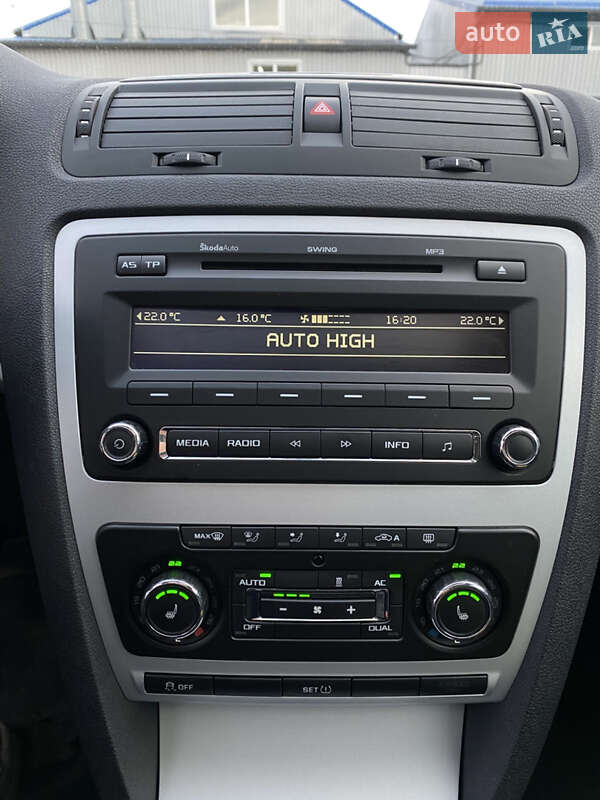 Универсал Skoda Octavia 2010 в Луцке фото 14 Универсал Skoda Octavia 2010 в Луцке