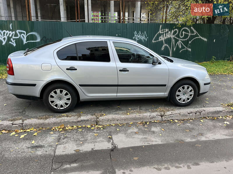 Лифтбек Skoda Octavia 2012 в Киеве фото 8 Лифтбек Skoda Octavia 2012 в Киеве