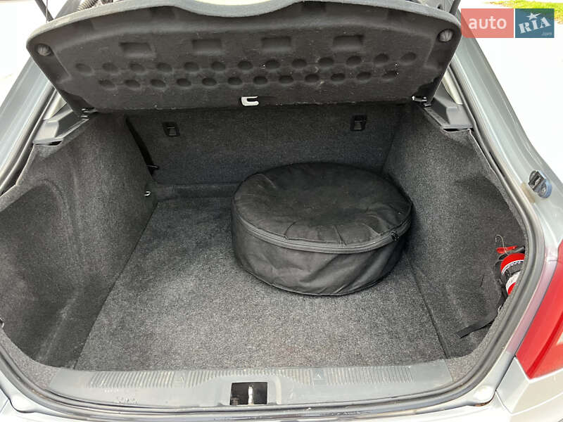 Лифтбек Skoda Octavia 2012 в Киеве фото 12 Лифтбек Skoda Octavia 2012 в Киеве