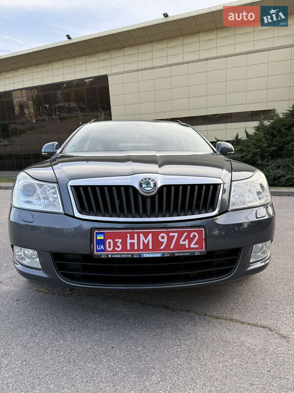 Универсал Skoda Octavia 2010 в Запорожье фото 11 Универсал Skoda Octavia 2010 в Запорожье