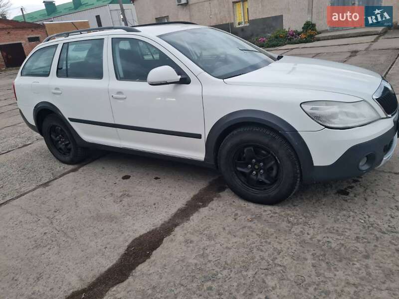 Универсал Skoda Octavia 2011 в Новом Буге