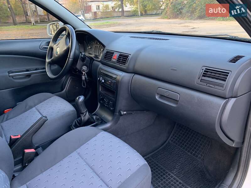 Лифтбек Skoda Octavia 2006 в Кривом Роге фото 24 Лифтбек Skoda Octavia 2006 в Кривом Роге