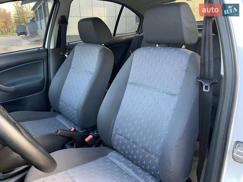 Лифтбек Skoda Octavia 2006 в Кривом Роге фото 17 Лифтбек Skoda Octavia 2006 в Кривом Роге