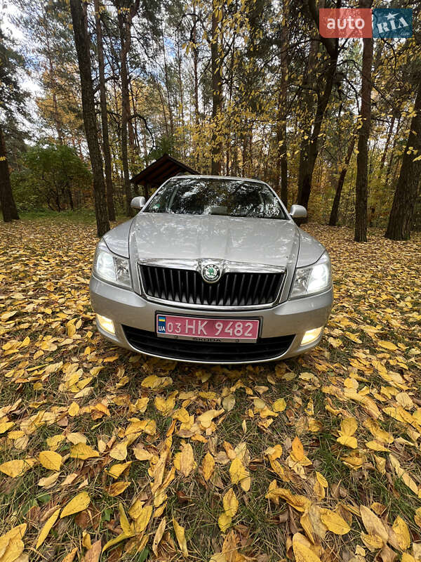 Универсал Skoda Octavia 2010 в Ровно фото 8 Универсал Skoda Octavia 2010 в Ровно