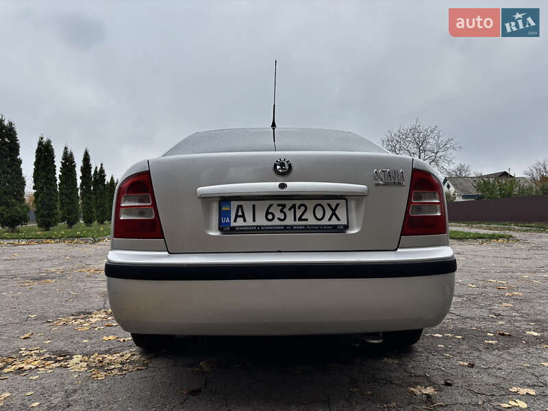 Лифтбек Skoda Octavia 2000 в Маньковке