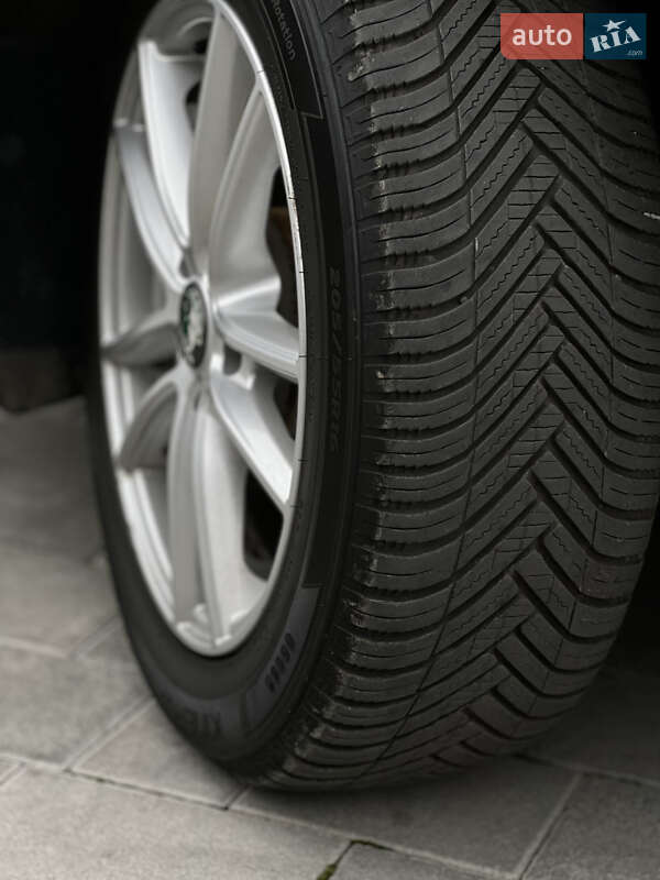 Универсал Skoda Octavia 2013 в Луцке