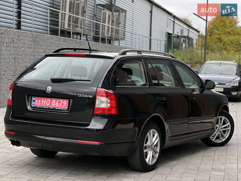Универсал Skoda Octavia 2013 в Луцке