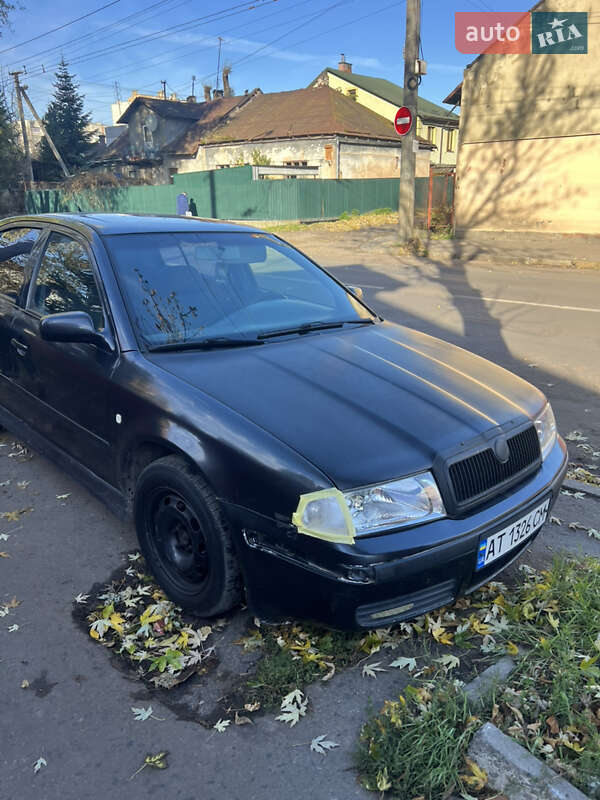 Лифтбек Skoda Octavia 1998 в Львове
