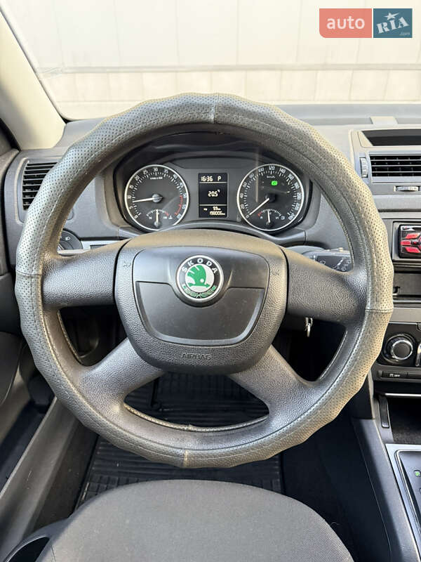 Универсал Skoda Octavia 2010 в Киеве фото 19 Универсал Skoda Octavia 2010 в Киеве