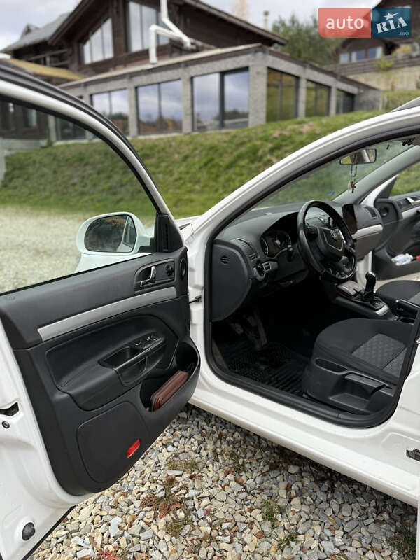 Универсал Skoda Octavia 2010 в Стрые фото 14 Универсал Skoda Octavia 2010 в Стрые