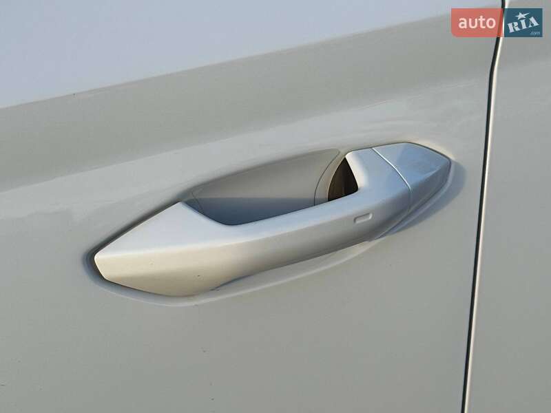 Лифтбек Skoda Octavia 2023 в Кривом Роге фото 17 Лифтбек Skoda Octavia 2023 в Кривом Роге