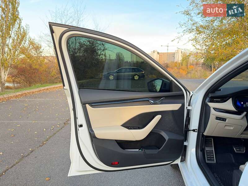 Лифтбек Skoda Octavia 2023 в Кривом Роге фото 36 Лифтбек Skoda Octavia 2023 в Кривом Роге