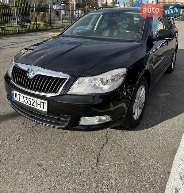 Универсал Skoda Octavia 2012 в Ивано-Франковске фото Универсал Skoda Octavia 2012 в Ивано-Франковске