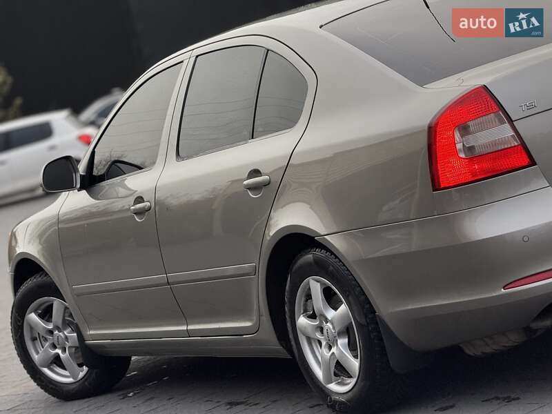 Лифтбек Skoda Octavia 2009 в Хусте фото 11 Лифтбек Skoda Octavia 2009 в Хусте