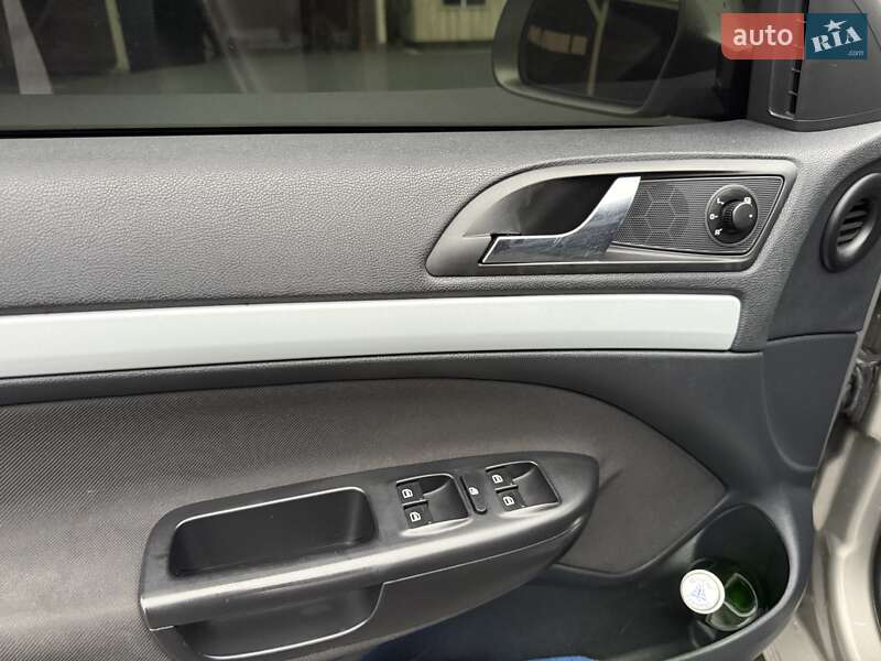 Лифтбек Skoda Octavia 2009 в Хусте фото 25 Лифтбек Skoda Octavia 2009 в Хусте