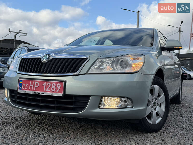 Skoda Octavia 2012 Skoda Octavia 2012