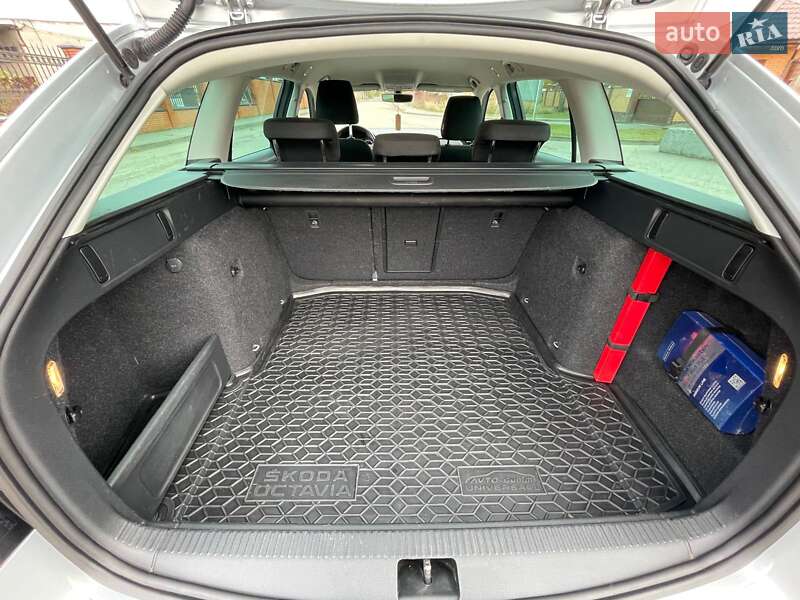 Универсал Skoda Octavia 2019 в Луцке фото 30 Универсал Skoda Octavia 2019 в Луцке