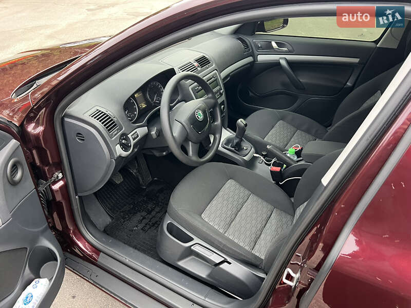 Лифтбек Skoda Octavia 2012 в Киеве