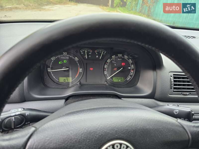 Лифтбек Skoda Octavia 2008 в Киеве фото 11 Лифтбек Skoda Octavia 2008 в Киеве