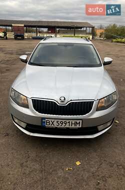 Универсал Skoda Octavia 2013 в Остроге