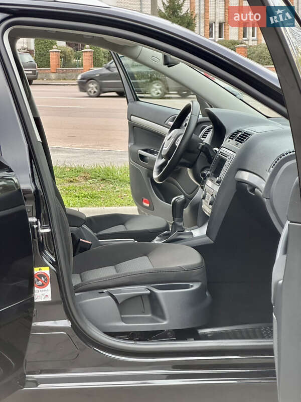 Универсал Skoda Octavia 2011 в Житомире фото 22 Универсал Skoda Octavia 2011 в Житомире