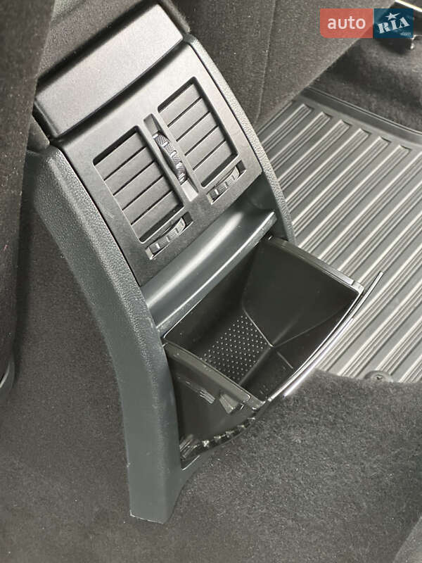 Универсал Skoda Octavia 2011 в Житомире фото 26 Универсал Skoda Octavia 2011 в Житомире