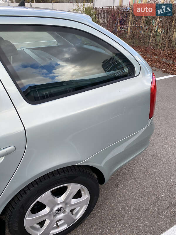 Универсал Skoda Octavia 2009 в Киеве фото 20 Универсал Skoda Octavia 2009 в Киеве