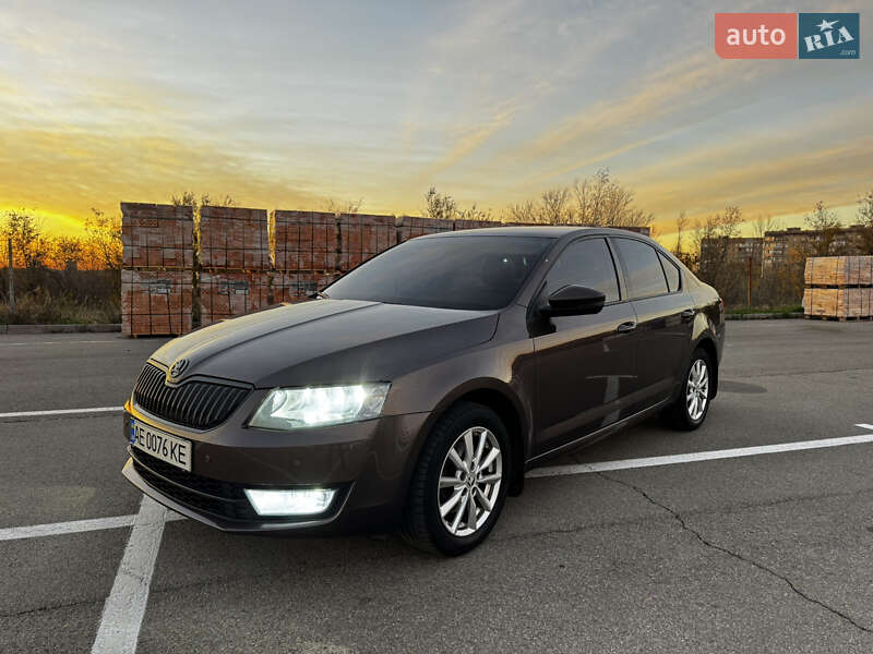 Лифтбек Skoda Octavia 2016 в Кривом Роге фото 4 Лифтбек Skoda Octavia 2016 в Кривом Роге