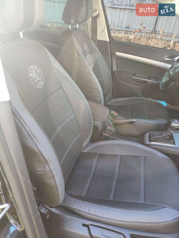 Универсал Skoda Octavia 2012 в Гайсине