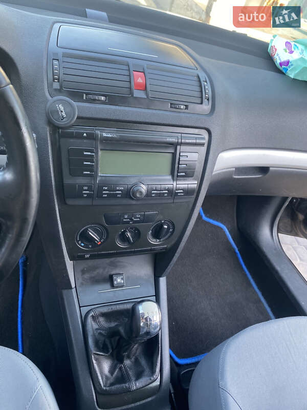 Универсал Skoda Octavia 2006 в Любомле