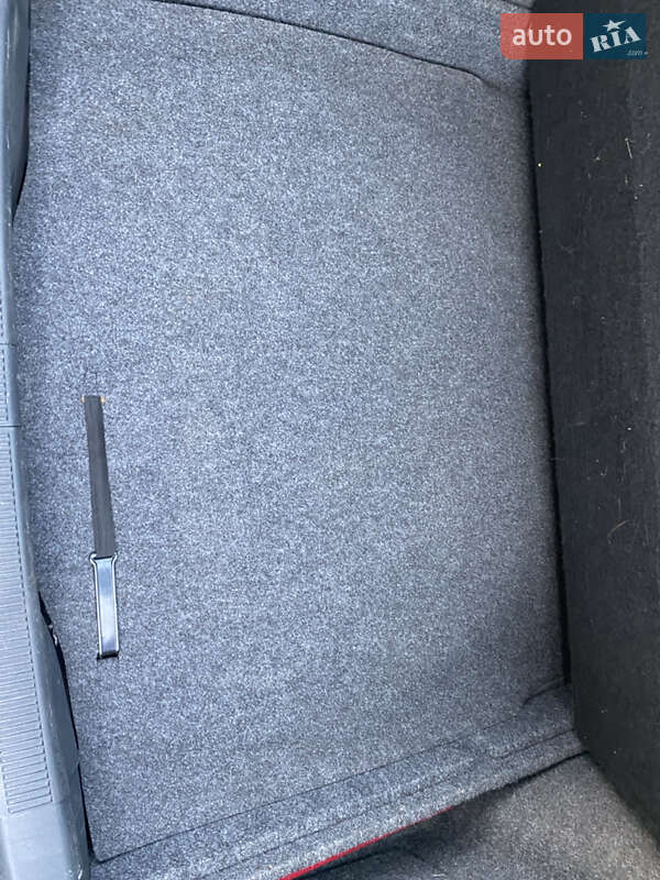 Универсал Skoda Octavia 2006 в Любомле