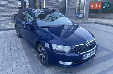 Універсал Skoda Octavia 2016 в Жовкві