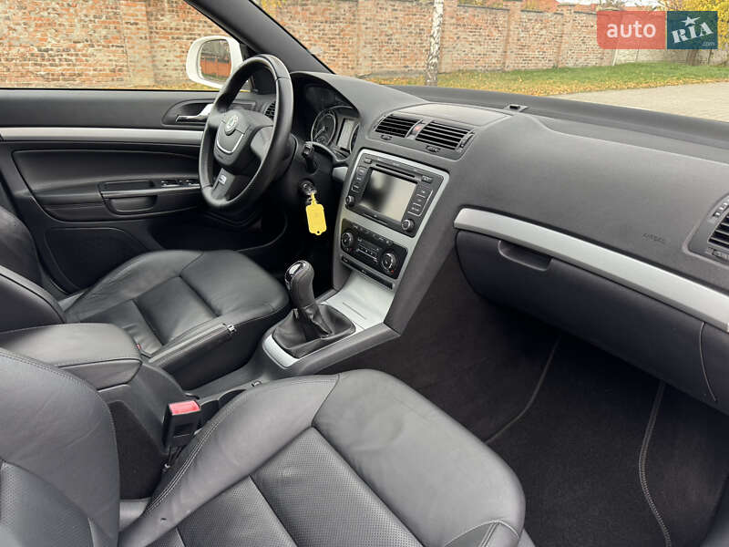 Лифтбек Skoda Octavia 2012 в Луцке фото 26 Лифтбек Skoda Octavia 2012 в Луцке