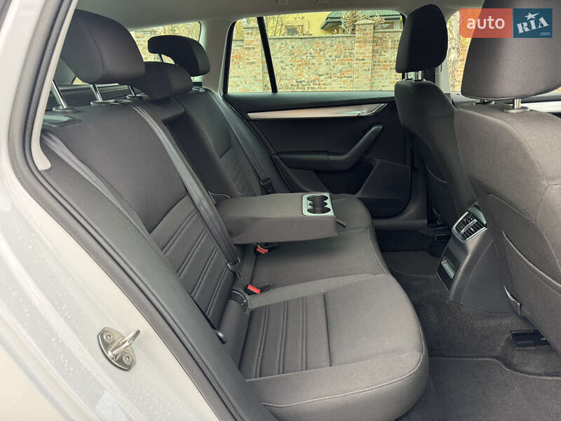 Універсал Skoda Octavia 2020 в Луцьку