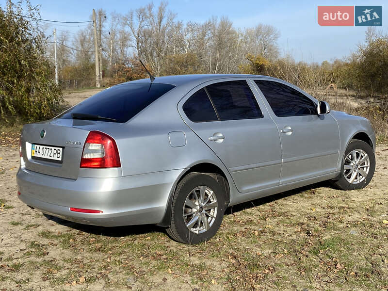 Лифтбек Skoda Octavia 2012 в Киеве