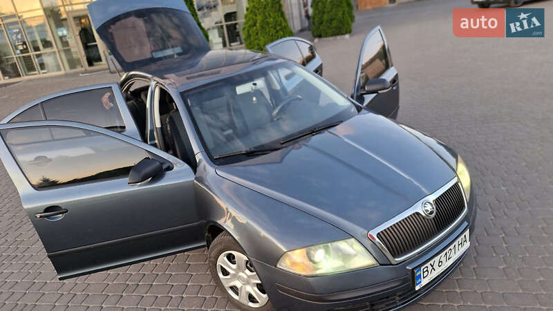 Лифтбек Skoda Octavia 2004 в Борщеве фото 3 Лифтбек Skoda Octavia 2004 в Борщеве