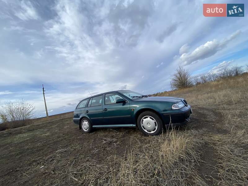 Универсал Skoda Octavia 1998 в Запорожье фото Универсал Skoda Octavia 1998 в Запорожье