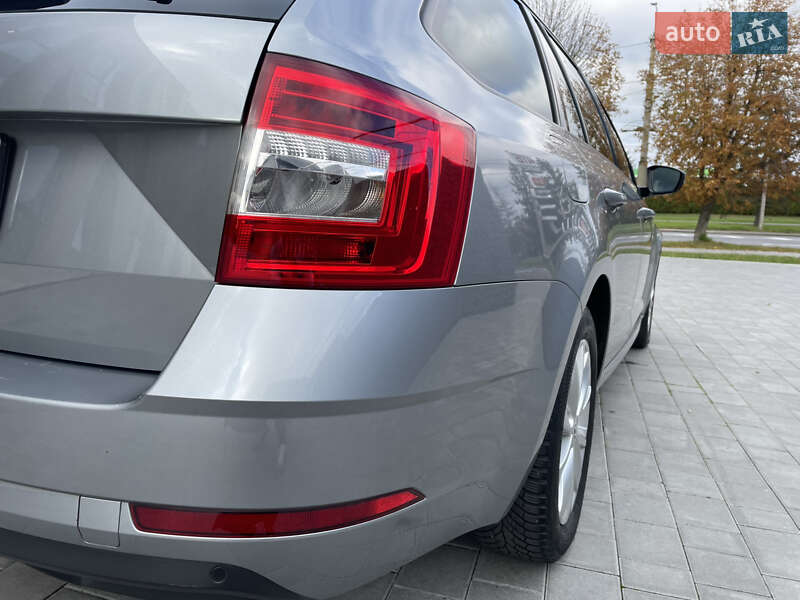 Універсал Skoda Octavia 2018 в Луцьку
